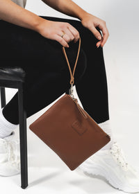 Apollos Crossbody - Tan -